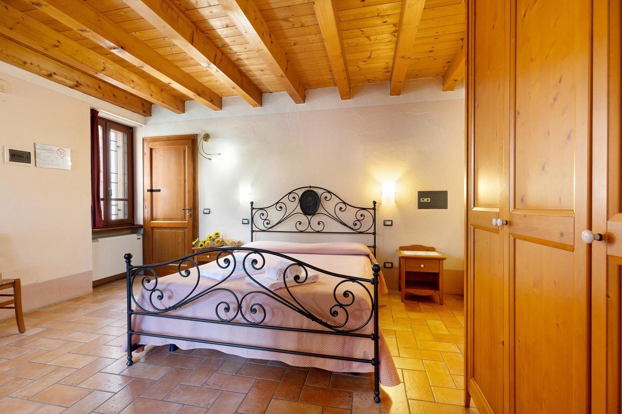 New Agriturismo Corte Olfino Monzambano Dış mekan fotoğraf