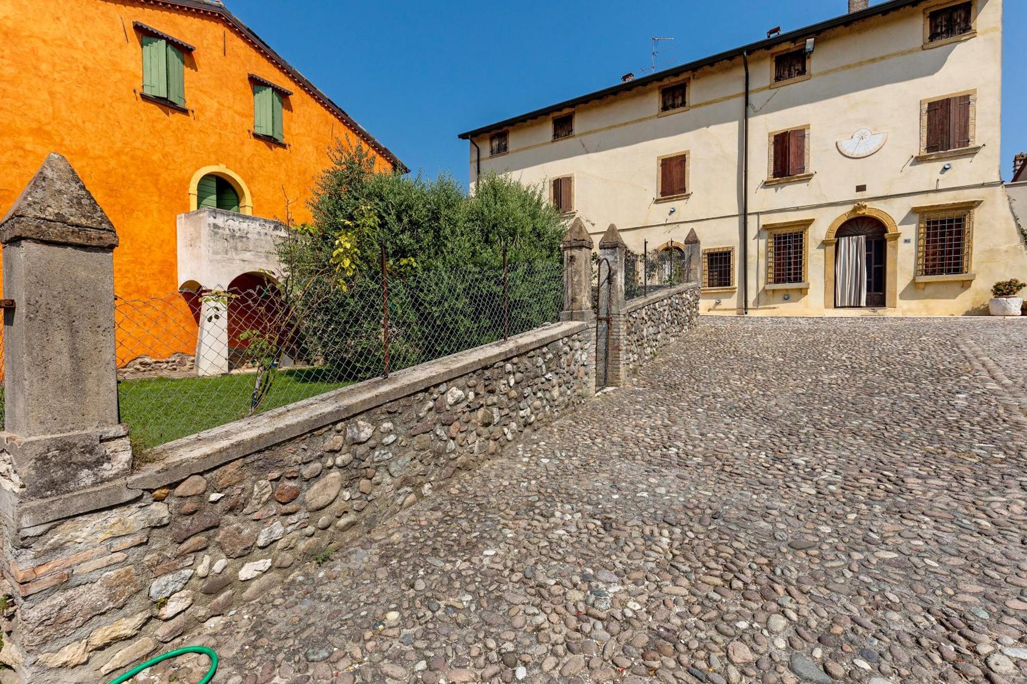 New Agriturismo Corte Olfino Monzambano Dış mekan fotoğraf